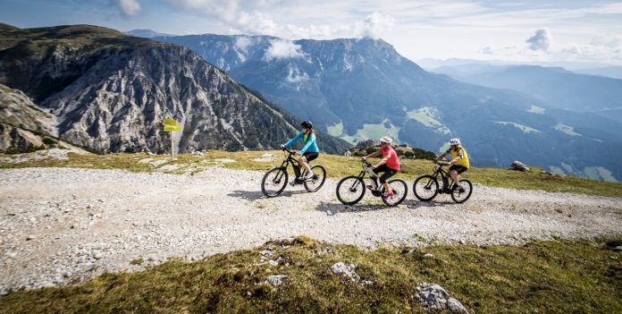 Groß (E-bike -Genusstour Schneealm © TV Hochsteiermark, Tom Lamm (23))